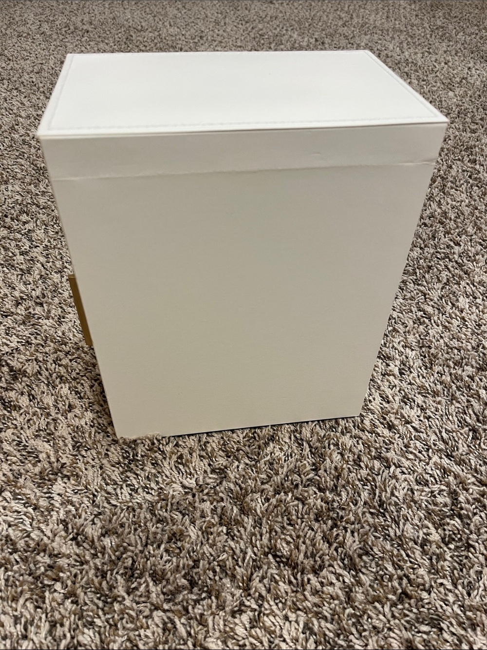 JEWELRY BOX - Picture 7 of 9